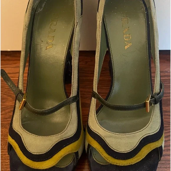 Prada from 2008 Spring summer collection, original dust bags,box and certificate - Picture 5 of 7